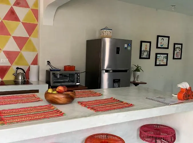 Coco 2 Spacious Downtown With Garden Cozumel