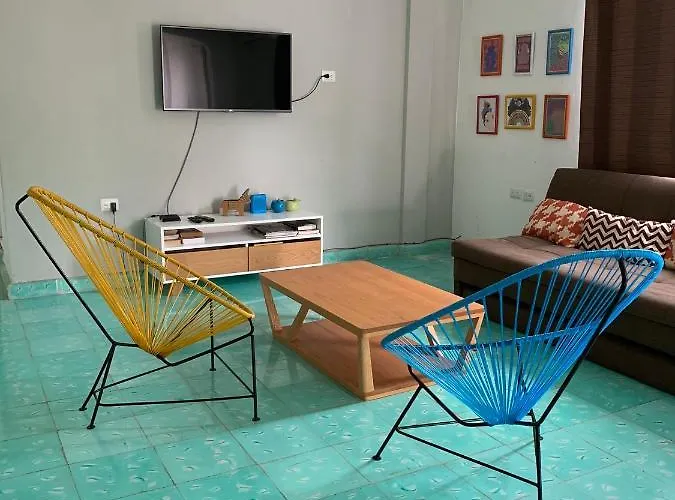 Coco 2 Spacious Downtown With Garden
